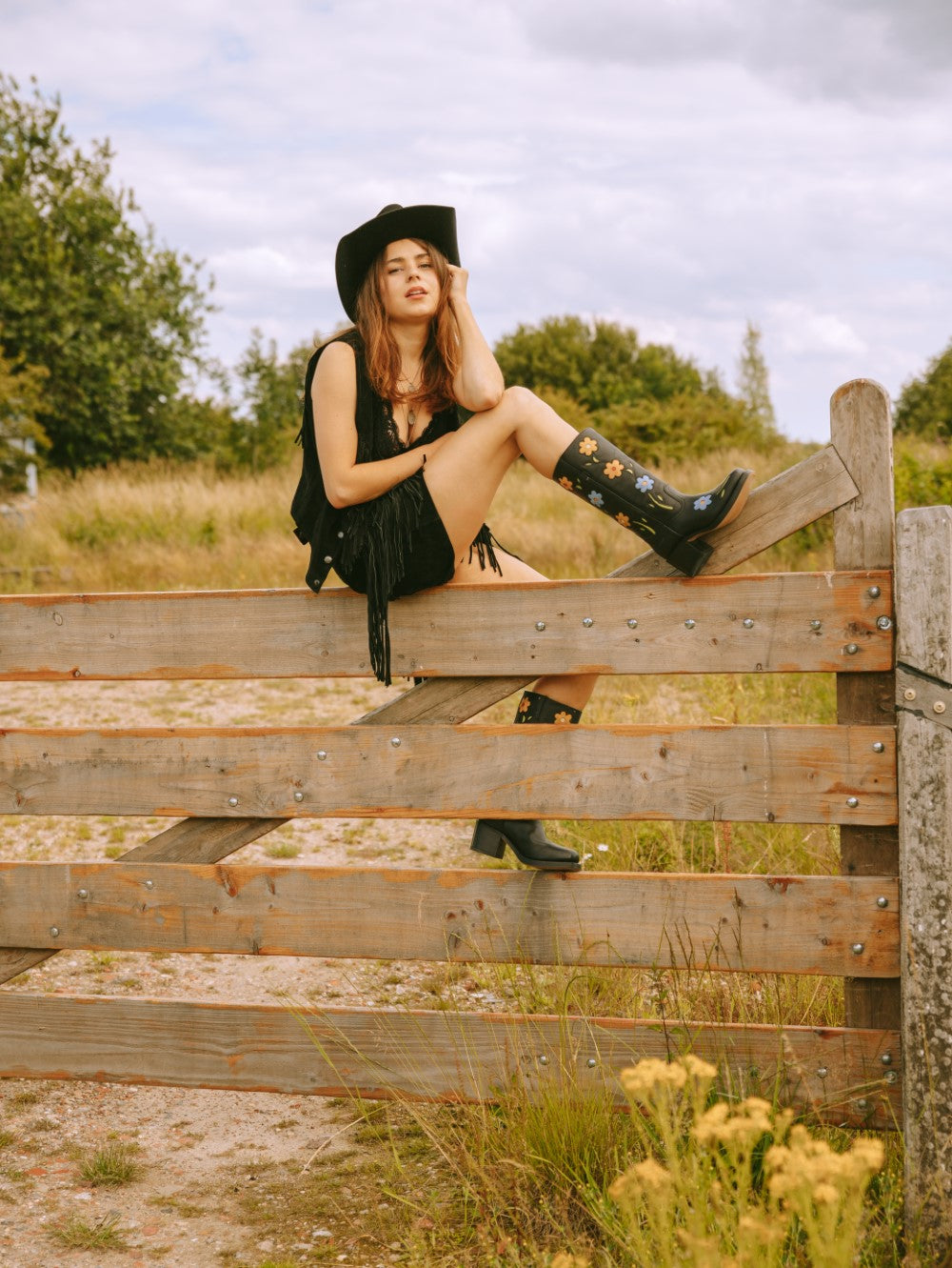 Flower Boots Black Mat