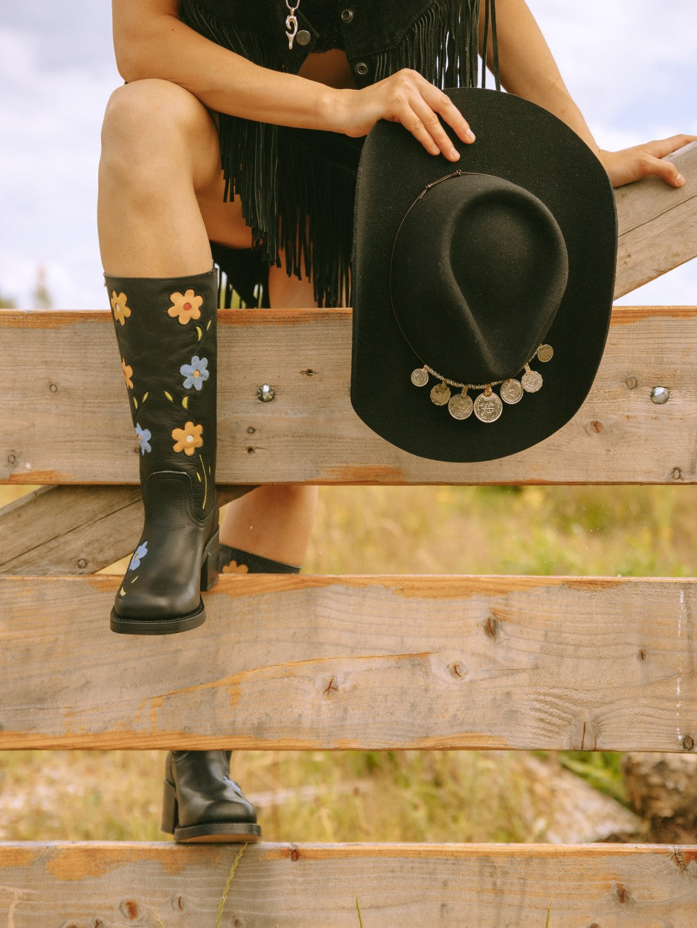 Sendra flower boots black